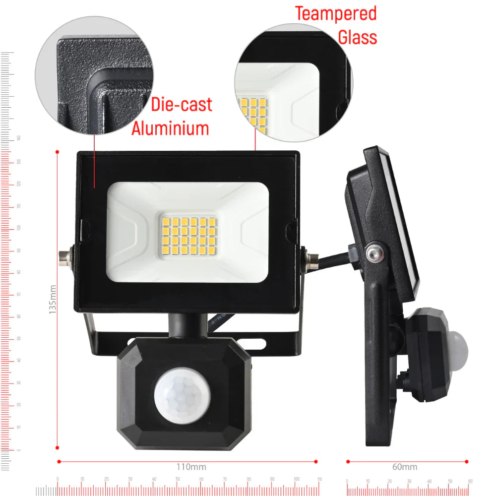 Shows size of 10w apollo flood light