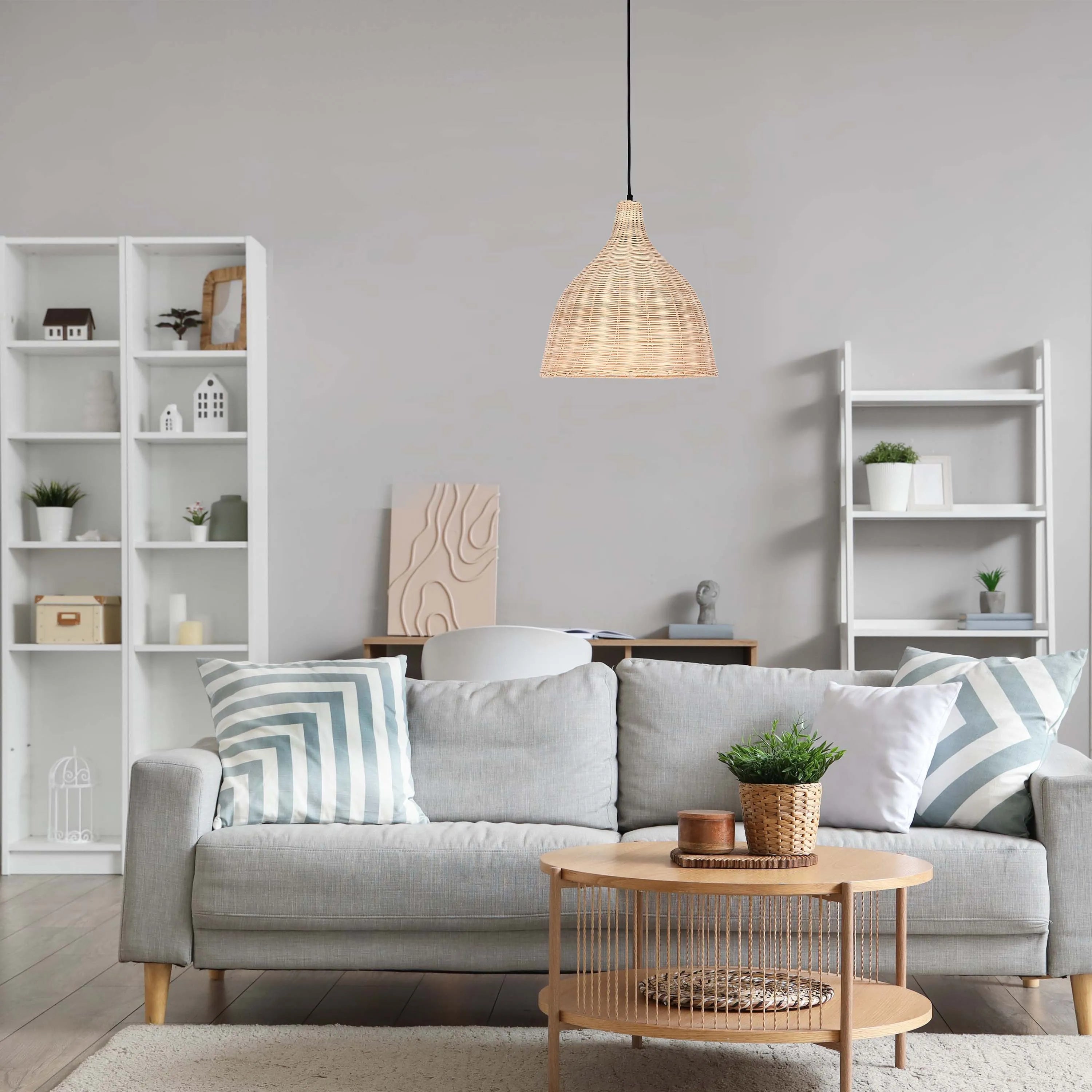 Black & Natural Woven Bamboo Pendant Light E27