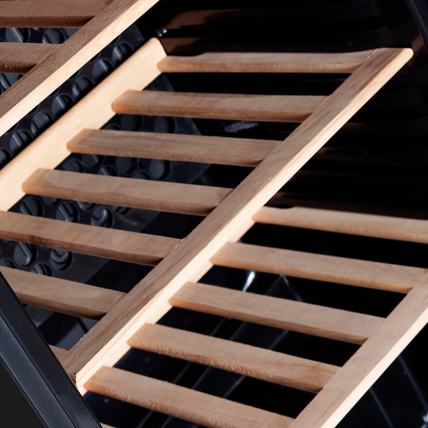 Drinks Cooler With Wine Shelves - SC381W