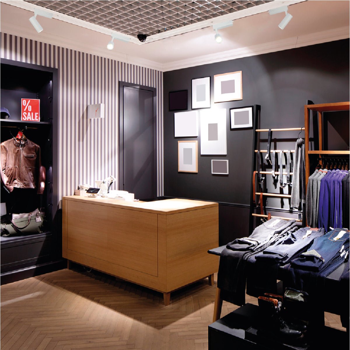 More interior usage of Tracklight 5-wire 3-Line 30W Cool White 4000K White Body | TEKLED 174-039902